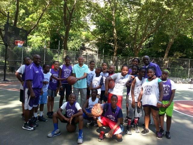 Playing on The Edge received a warm welcome from political Leader Robert Jackson